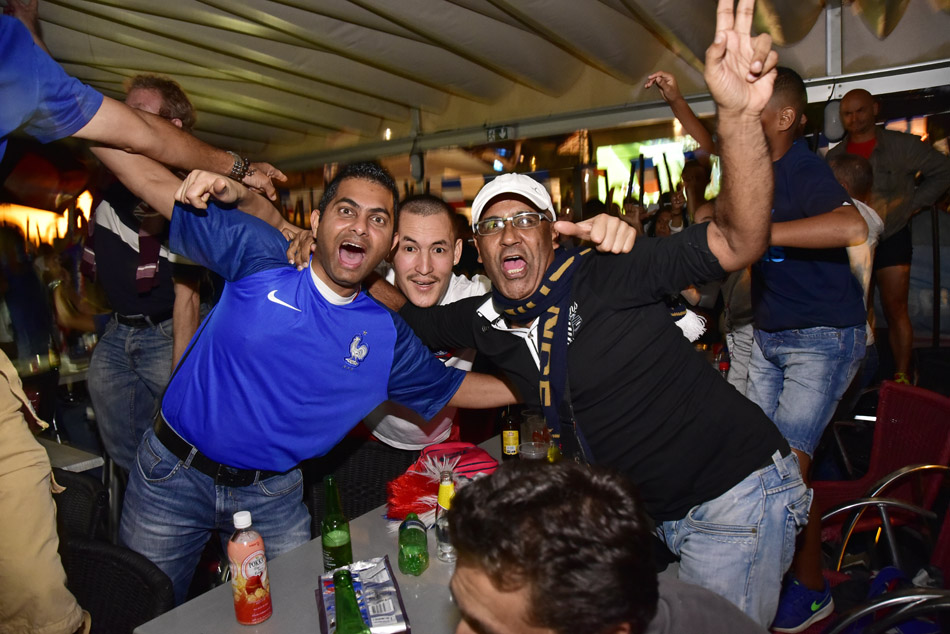 France/Irlande: Le match des supporters sur le Barachois