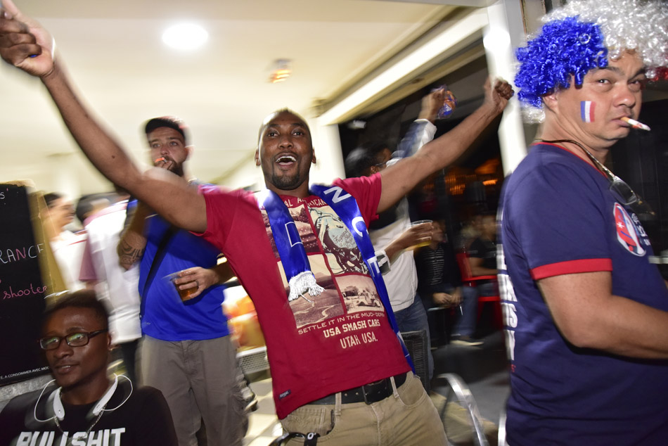 France/Irlande: Le match des supporters sur le Barachois