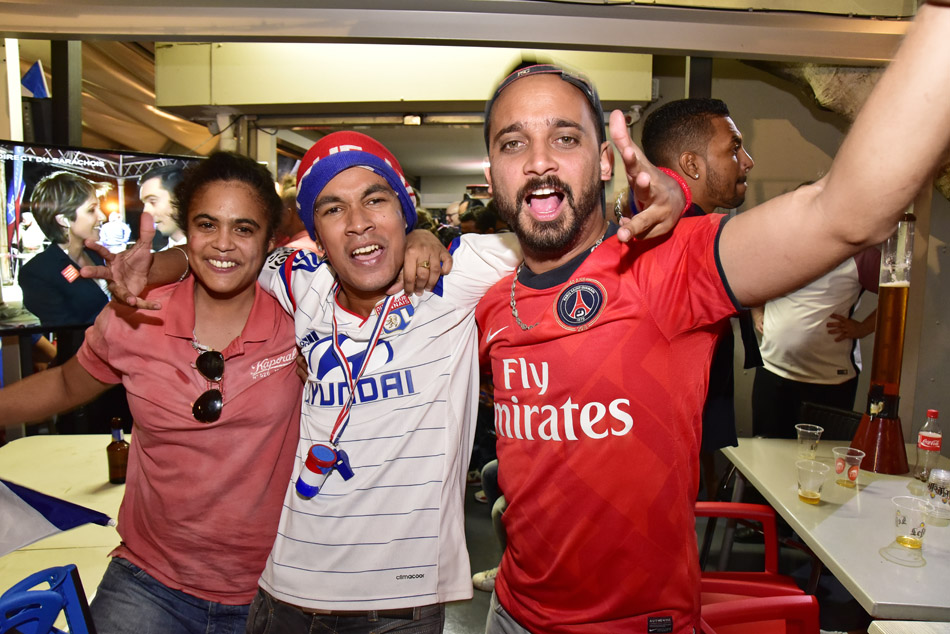 France/Irlande: Le match des supporters sur le Barachois