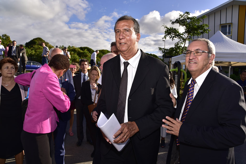 George Pau-Langevin inaugure 164 logements sociaux à Saint-Benoît