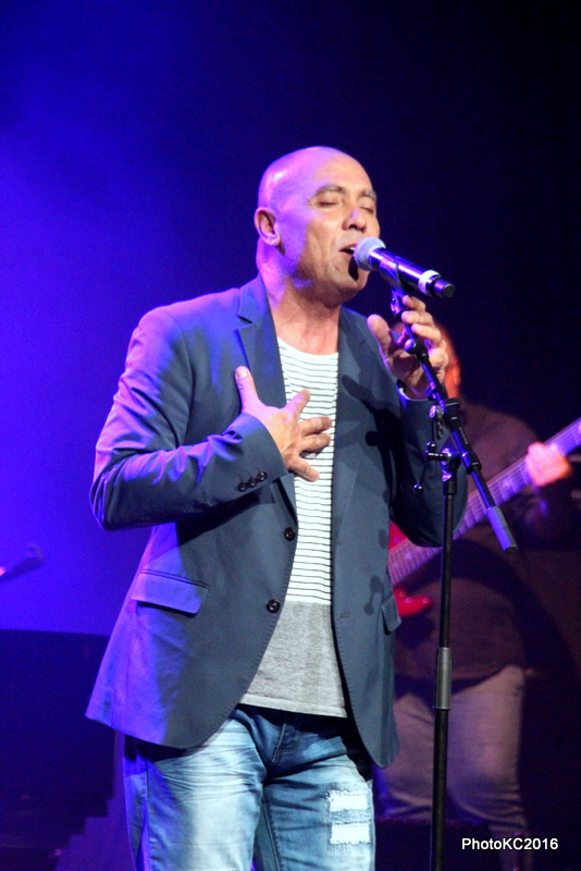 Musique: Dominique Barret Chante l'amour au Théâtre des Sables